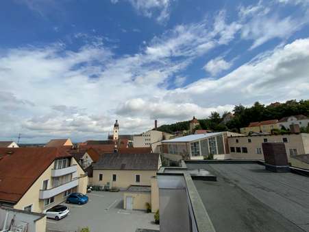 Blick vom Dachgeschoss/Dach - Mehrfamilienhaus in 92421 Schwandorf mit 600m² kaufen