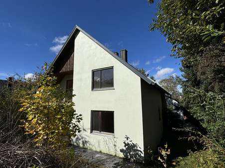 Wohnhaus - Zweifamilienhaus in 92526 Oberviechtach mit 140m² kaufen