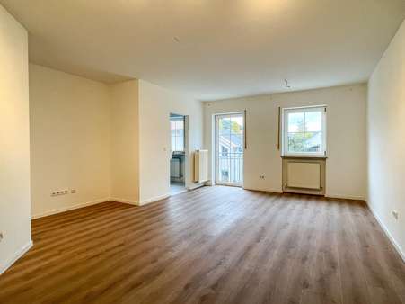Wohnen OG - Zweifamilienhaus in 93309 Kelheim mit 146m² kaufen