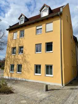 Außenansicht - Mehrfamilienhaus in 84048 Mainburg mit 270m² kaufen
