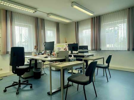 Büro im EG - Mehrfamilienhaus in 84048 Mainburg mit 270m² kaufen