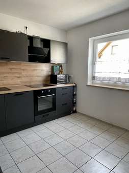 Küche - Etagenwohnung in 93333 Neustadt mit 98m² kaufen