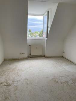 Schlafzimmer Schlafzimmer - Galerie in 93333 Neustadt mit 93m² kaufen