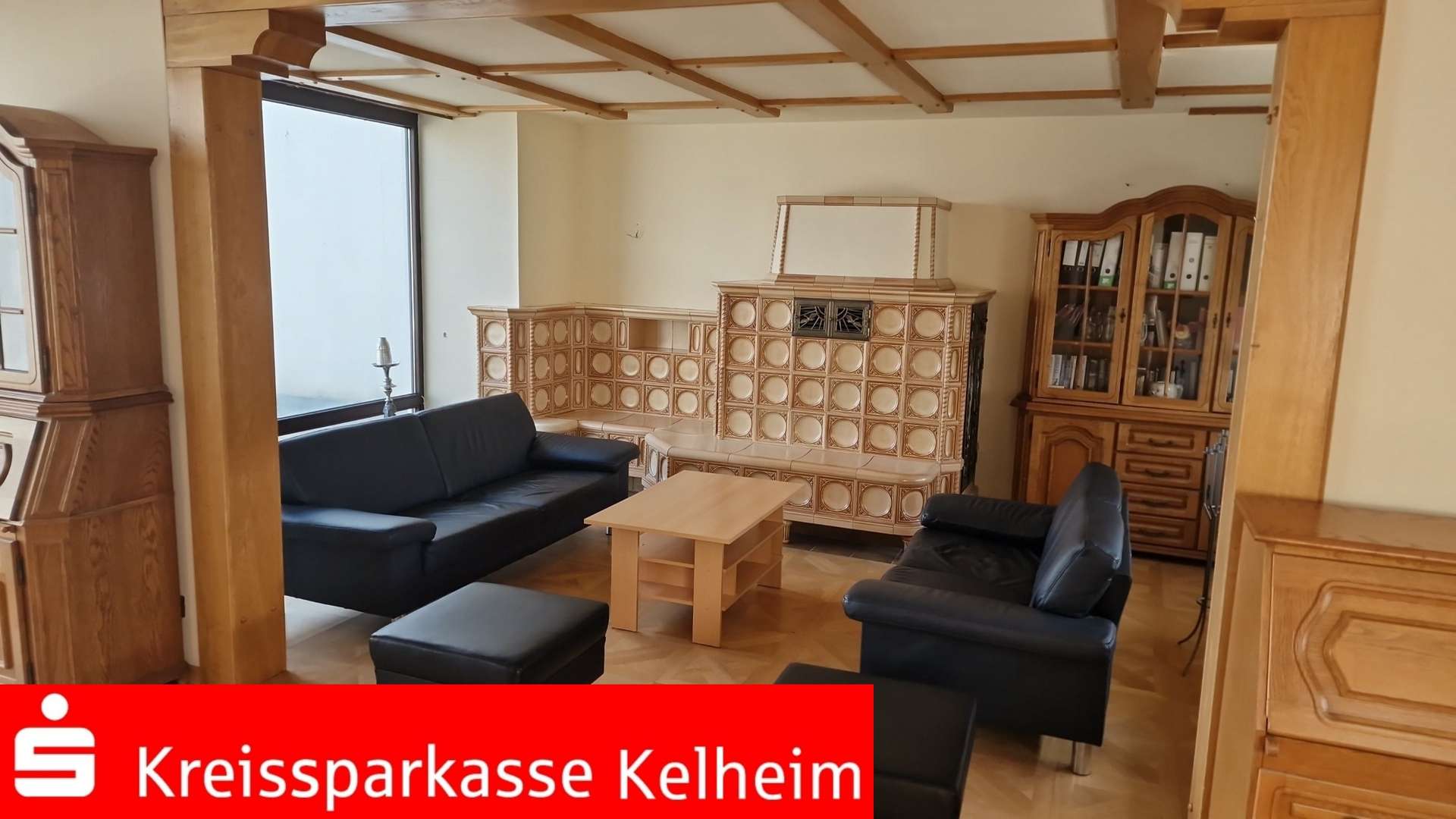 Wohnzimmer im OG - Penthouse-Wohnung in 93339 Riedenburg mit 168m² kaufen
