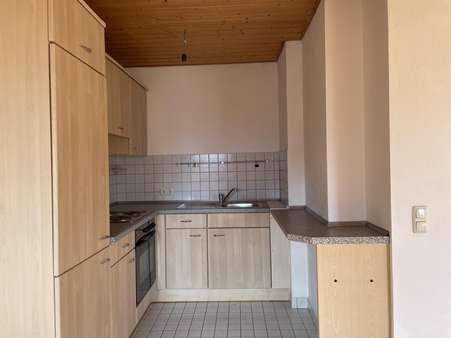 Küchenzeile - Dachgeschosswohnung in 93333 Neustadt mit 40m² kaufen