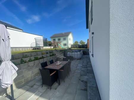 Terrasse - Einfamilienhaus in 93333 Neustadt mit 159m² kaufen