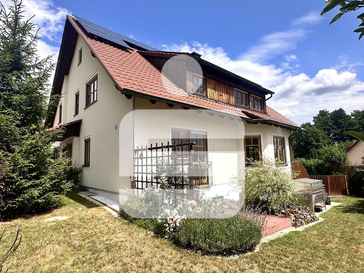 Außenansicht - Zweifamilienhaus in 92224 Amberg mit 185m² kaufen