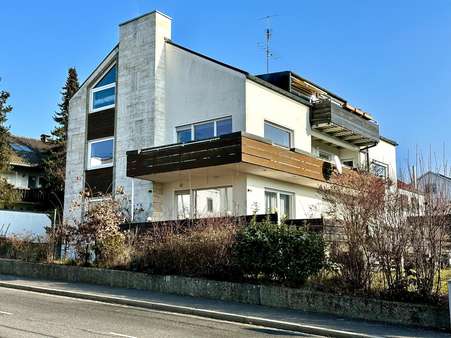 Außenansicht Außenansicht - Dachgeschosswohnung in 92224 Amberg mit 120m² kaufen