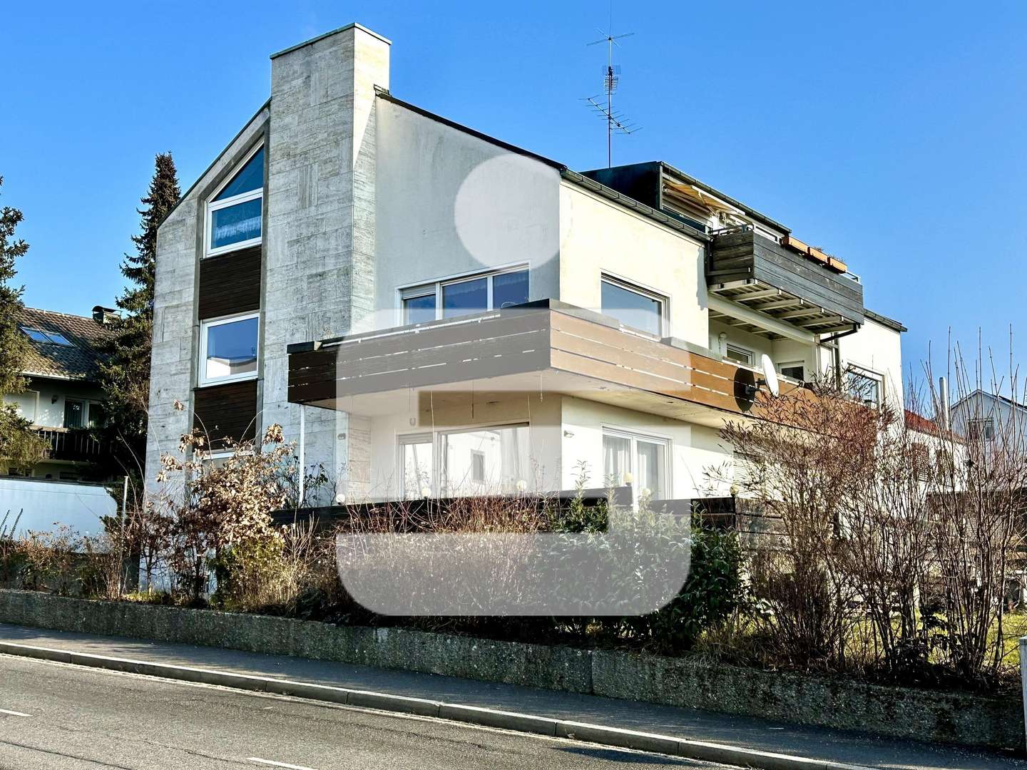 Außenansicht - Dachgeschosswohnung in 92224 Amberg mit 120m² kaufen