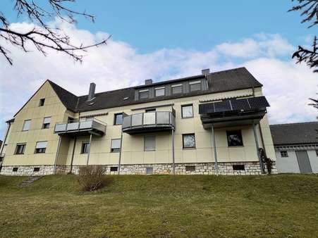 Außenansicht - Erdgeschosswohnung in 92237 Sulzbach-Rosenberg mit 39m² kaufen