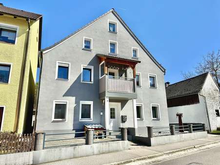 Außenansicht - Einfamilienhaus in 92287 Schmidmühlen mit 180m² kaufen