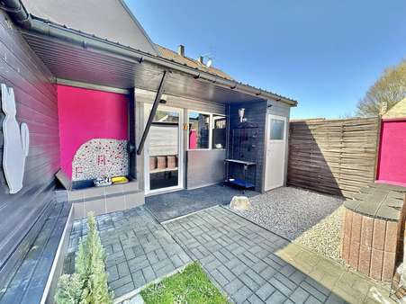 Zugang von außen zum Hobbyraum - Einfamilienhaus in 92287 Schmidmühlen mit 180m² kaufen