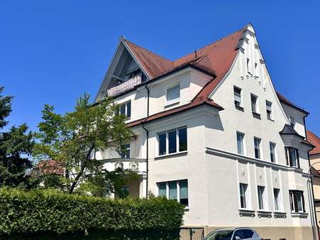 Außenansicht Außenansicht - Maisonette-Wohnung in 92224 Amberg mit 110m² kaufen