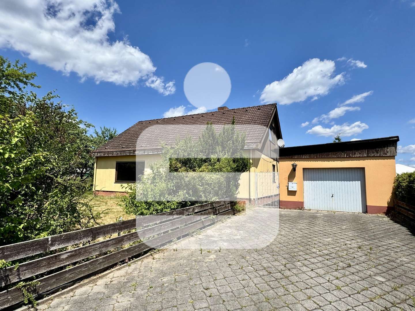 Außenansicht Außenansicht - Einfamilienhaus in 92263 Ebermannsdorf mit 154m² kaufen