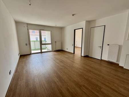 Wohn-/Essbereich - Wohnung in 92224 Amberg mit 80m² mieten