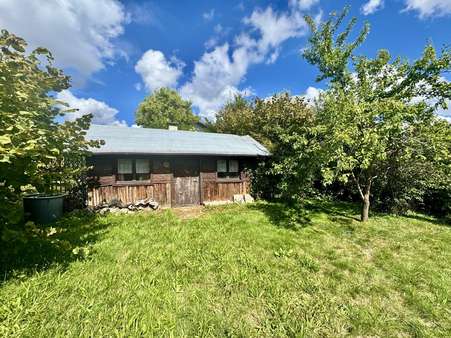 Gartenhaus - Doppelhaushälfte in 92224 Amberg mit 140m² kaufen