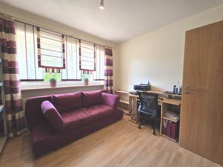 Kinderzimmer Kinderzimmer - Etagenwohnung in 95666 Mitterteich mit 73m² kaufen