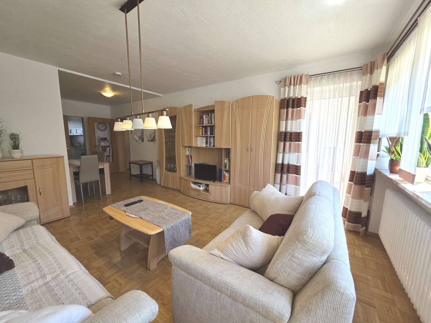 Wohn-/Essbereich mit Balkonzugang Wohn-/Essbereich mit Balkonzugang - Etagenwohnung in 95666 Mitterteich mit 73m² kaufen