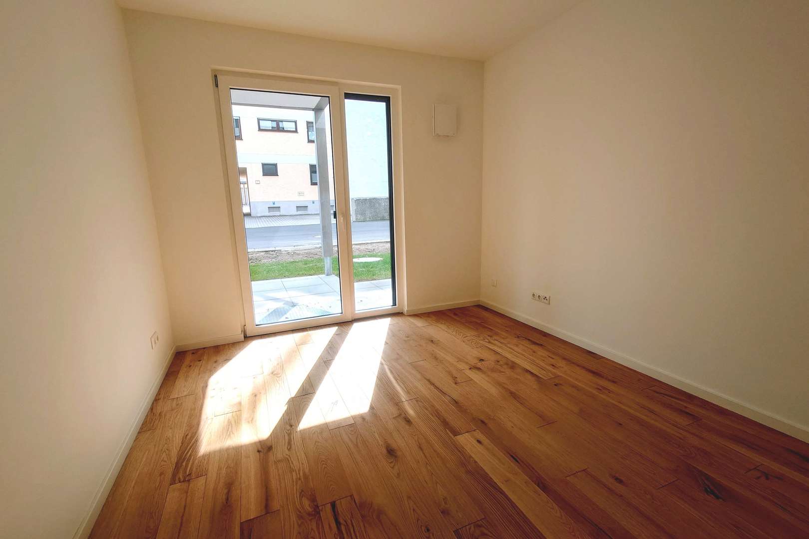 Schlafzimmer - Erdgeschosswohnung in 92637 Weiden mit 92m² kaufen