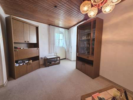 Wohnzimmer Erdgeschoss - Einfamilienhaus in 95506 Kastl mit 100m² kaufen