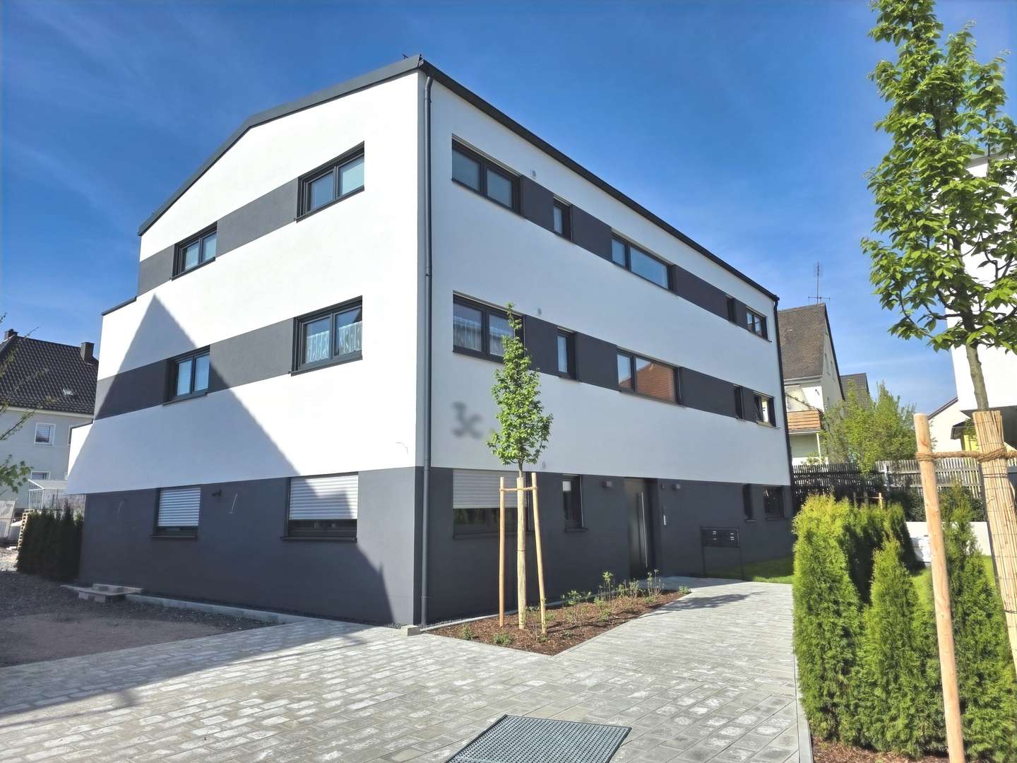 Außenansicht Außenansicht - Erdgeschosswohnung in 92637 Weiden mit 80m² kaufen