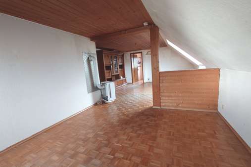 Wohn-/Essbereich - Zweifamilienhaus in 93055 Regensburg mit 130m² kaufen