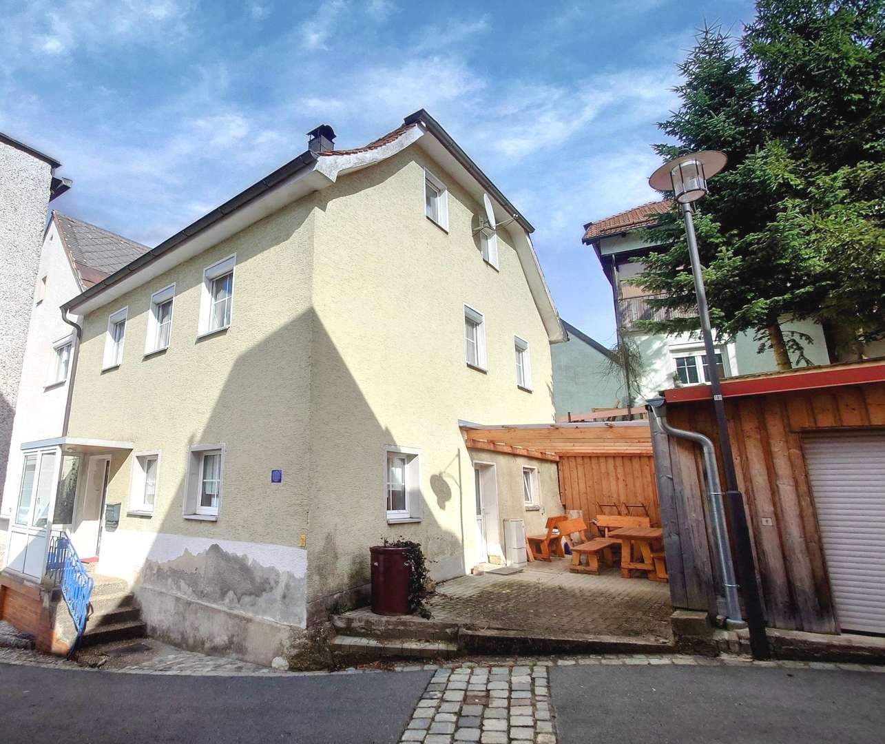 Hauptbild - Einfamilienhaus in 92670 Windischeschenbach mit 180m² kaufen
