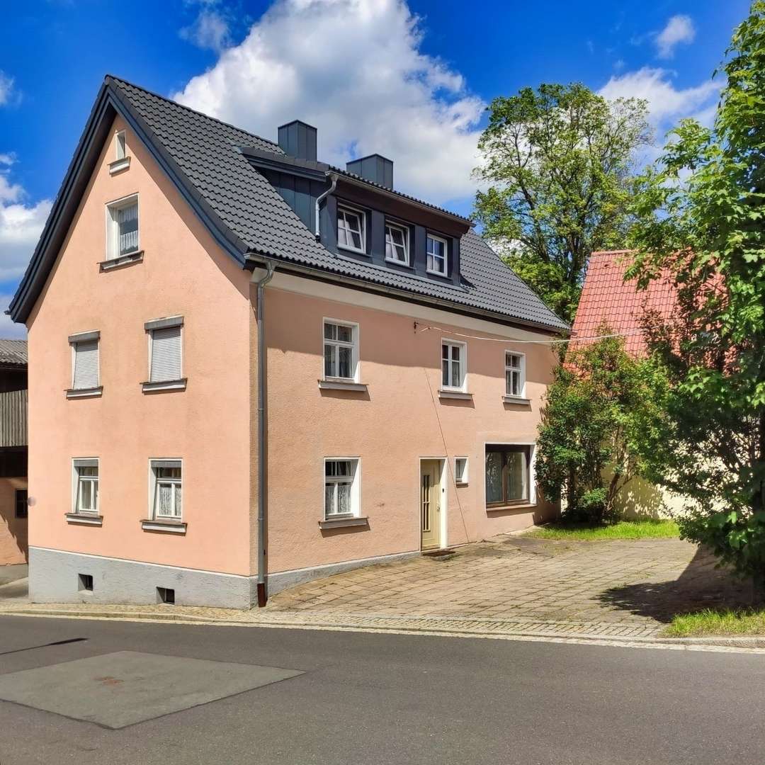 Außenansicht - Einfamilienhaus in 95679 Waldershof mit 120m² kaufen