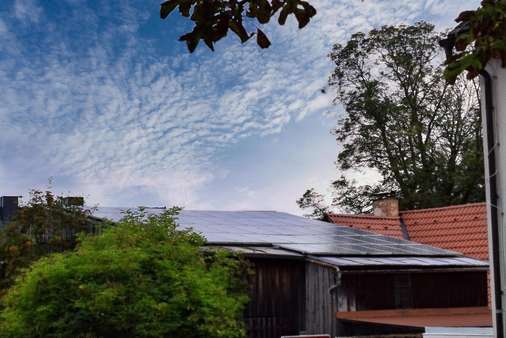 Nebengebäude mit Solaranlage - Einfamilienhaus in 95679 Waldershof mit 120m² kaufen