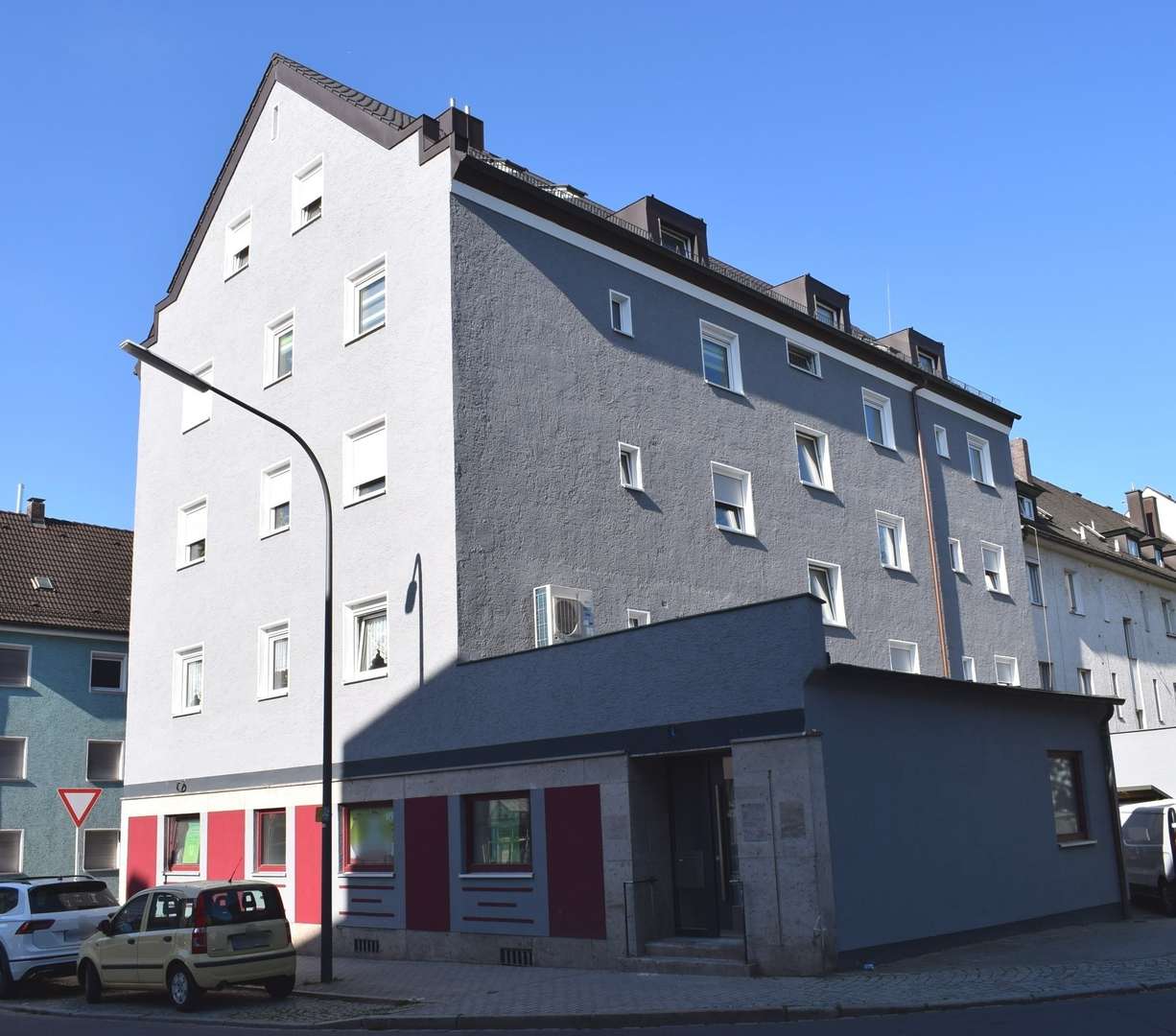 Außenansicht - Etagenwohnung in 92637 Weiden mit 78m² kaufen