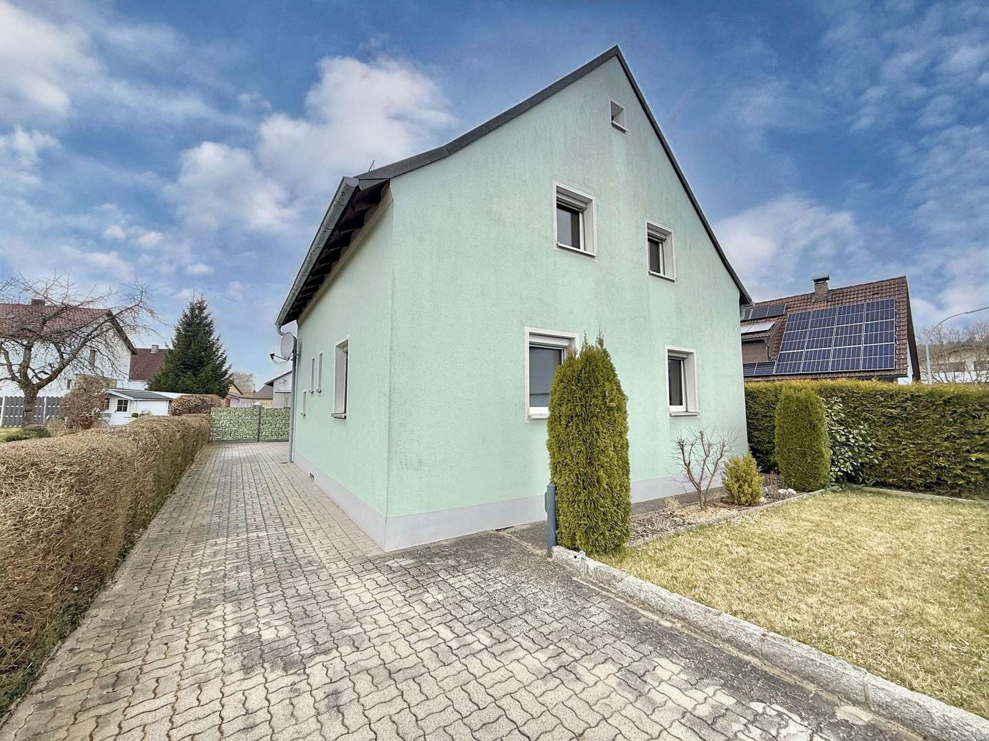 Außenansicht - Einfamilienhaus in 92655 Grafenwöhr mit 132m² kaufen