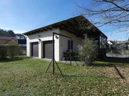 Großes Grundstück Großes Grundstück - Einfamilienhaus in 92655 Grafenwöhr mit 115m² kaufen