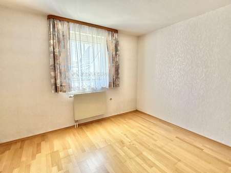 EG: Schlafzimmer - Einfamilienhaus in 92665 Altenstadt mit 214m² kaufen
