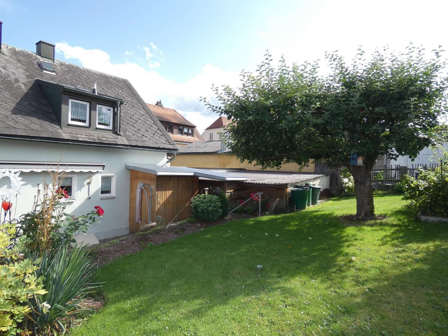Rückansicht - Zweifamilienhaus in 92670 Windischeschenbach mit 114m² kaufen