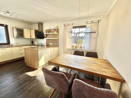 Küche mit Essbereich - Etagenwohnung in 92660 Neustadt mit 102m² kaufen