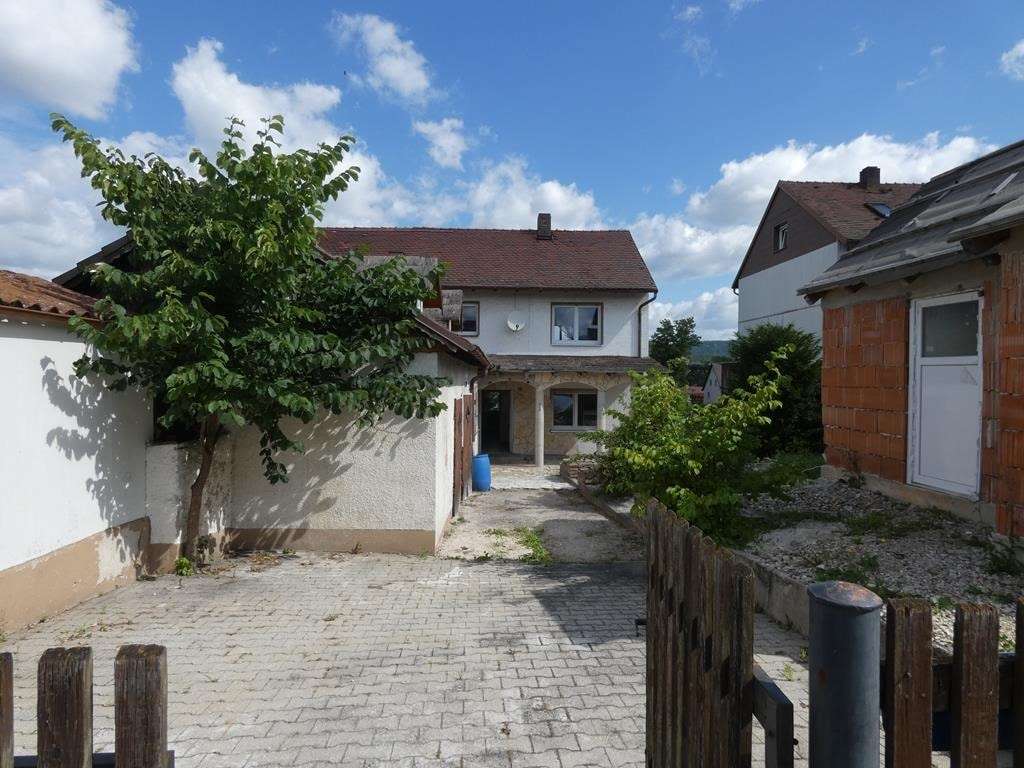 Doppelhaushälfte Doppelhaushälfte - Doppelhaushälfte in 92253 Schnaittenbach mit 100m² kaufen