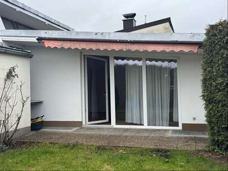Terrasse - Reihenmittelhaus in 90455 Nürnberg mit 100m² kaufen