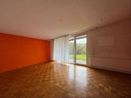 Wohnzimmer - Reihenmittelhaus in 90455 Nürnberg mit 100m² kaufen