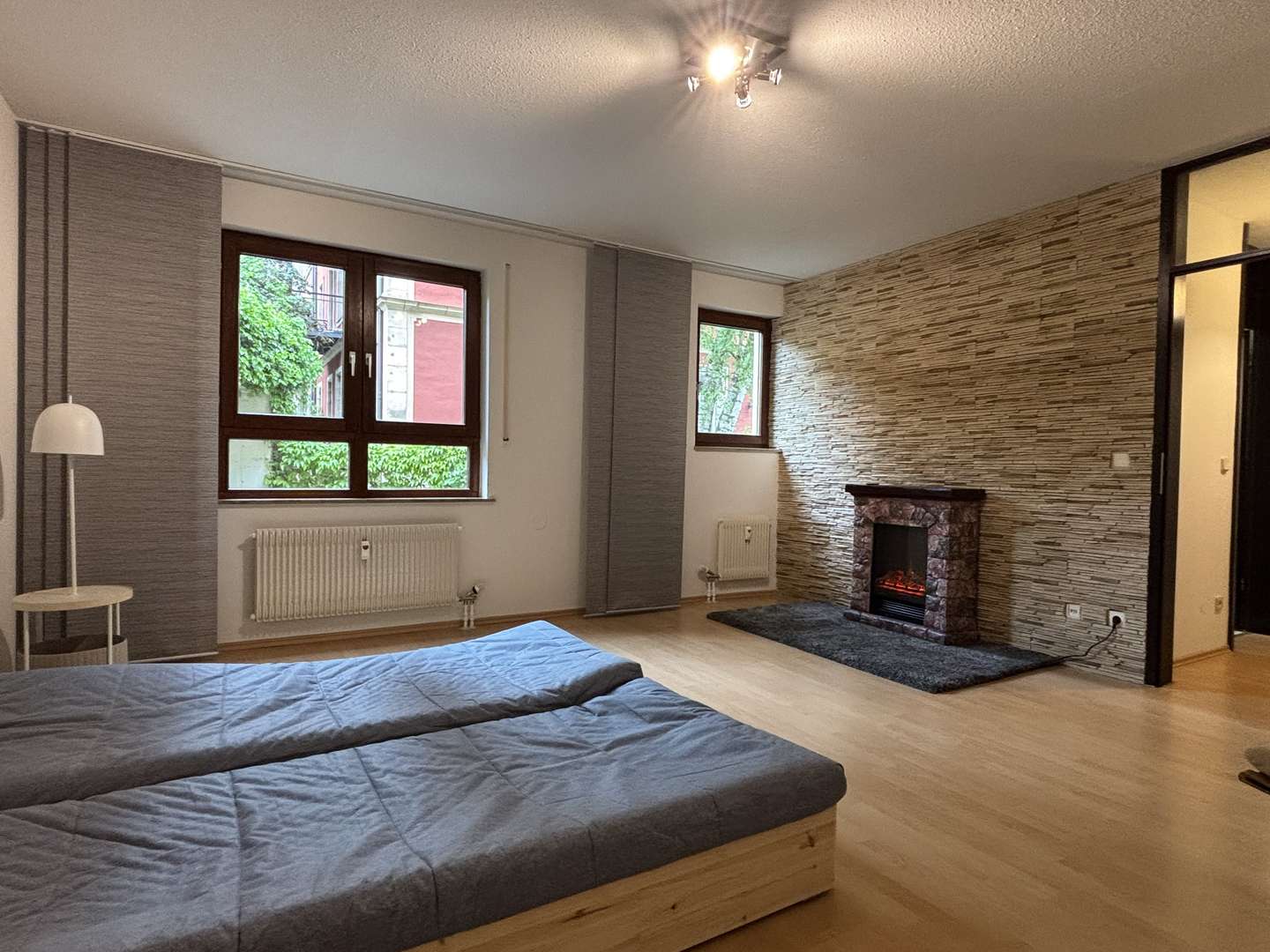 Wohn-/Schlafzimmer - Erdgeschosswohnung in 90408 Nürnberg mit 40m² mieten