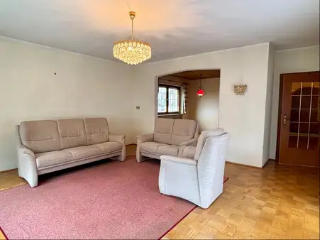 Renovierungsbedürftiges EFH in Ottensoos