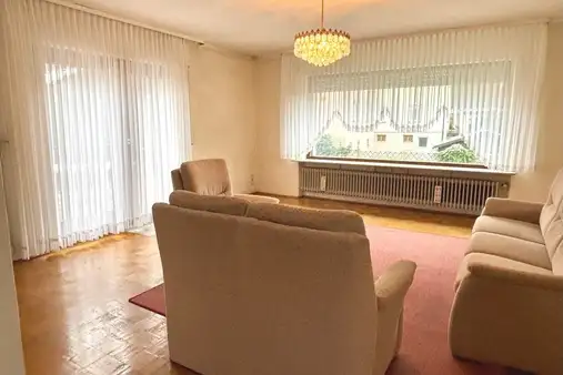 Renovierungsbedürftiges EFH in Ottensoos