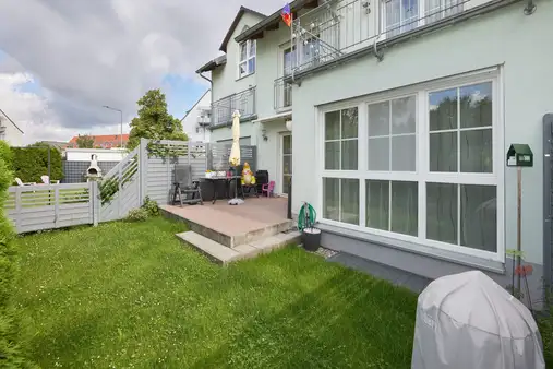 Großzügiges, modernes Wohnen im Reihenmittelhaus in der Fürther Südstadt