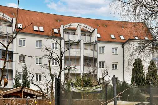 Außenansicht Balkonseite - Galerie in 90451 Nürnberg mit 66m² kaufen