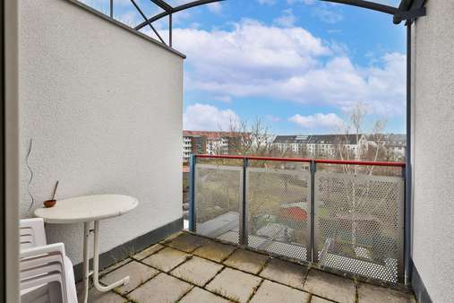 Loggia - Galerie in 90451 Nürnberg mit 66m² kaufen