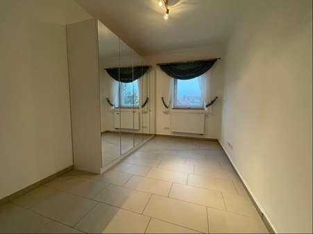 Kinder- oder Arbeitszimmer - Etagenwohnung in 90455 Nürnberg mit 87m² mieten