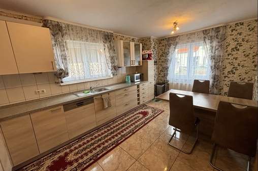 Küche mit Essplatz - Einfamilienhaus in 91217 Hersbruck mit 105m² kaufen