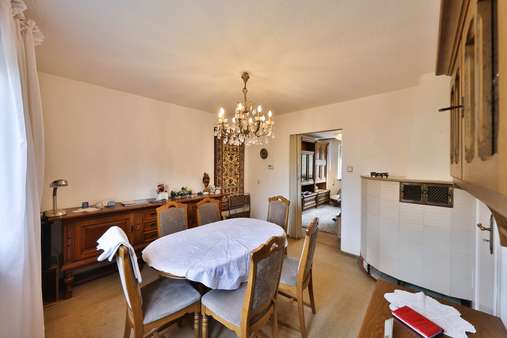 Esszimmer - Doppelhaushälfte in 90469 Nürnberg mit 93m² kaufen