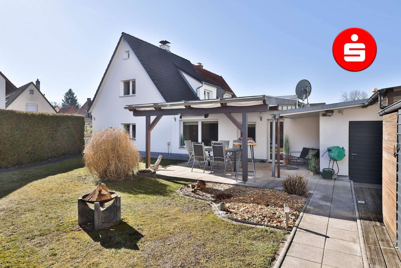 Titelbild - Doppelhaushälfte in 90449 Nürnberg mit 136m² kaufen