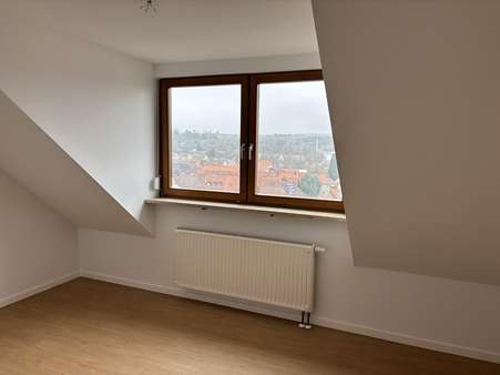 Schlafzimmer - Dachgeschosswohnung in 90579 Langenzenn mit 60m² kaufen