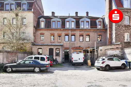 Immobilienfüchse aufgepasst! MFH mit Entwicklungspotential in beliebter Lage!